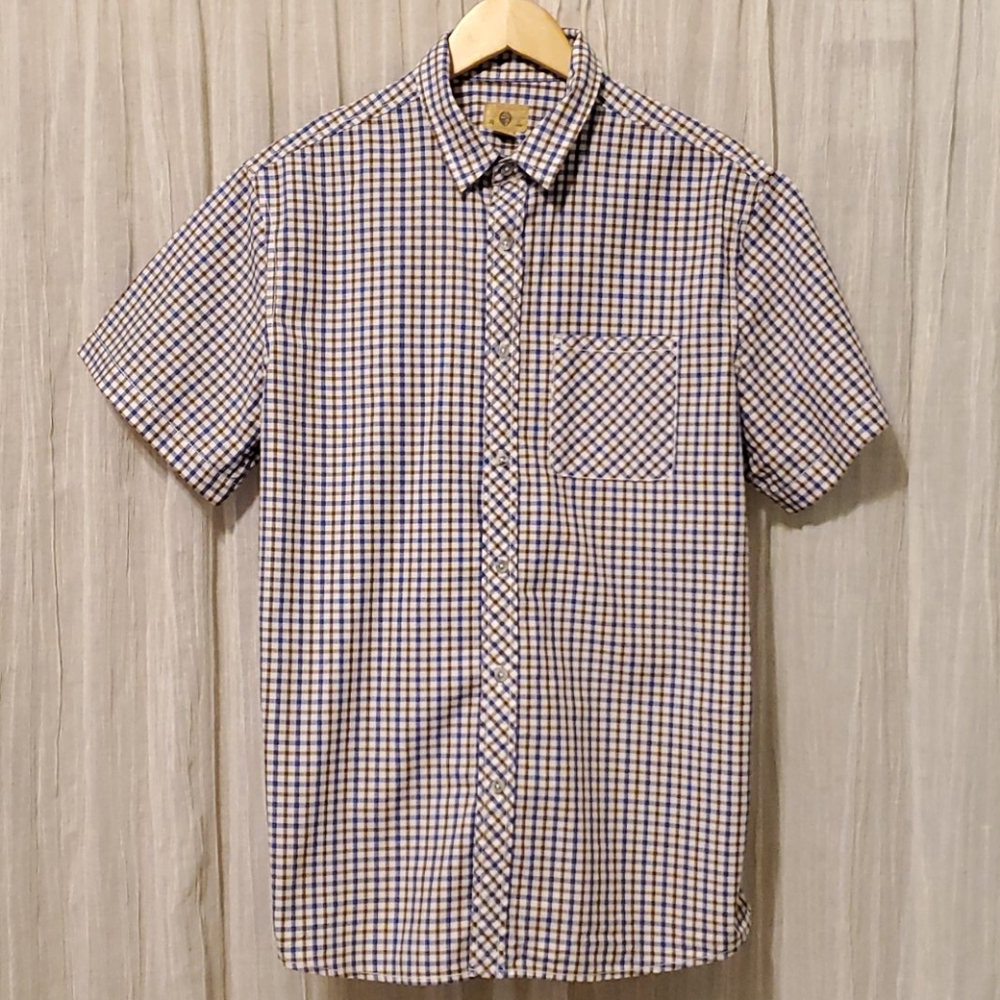 Trevero short sleeve button front shirt